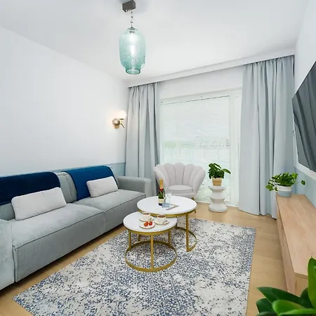 Lighthouse - Polanki Aqua - Hit