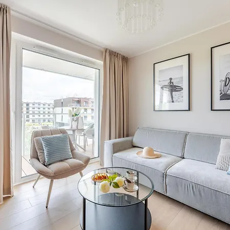 Lighthouse - Polanki Aqua - Hit * Kołobrzeg