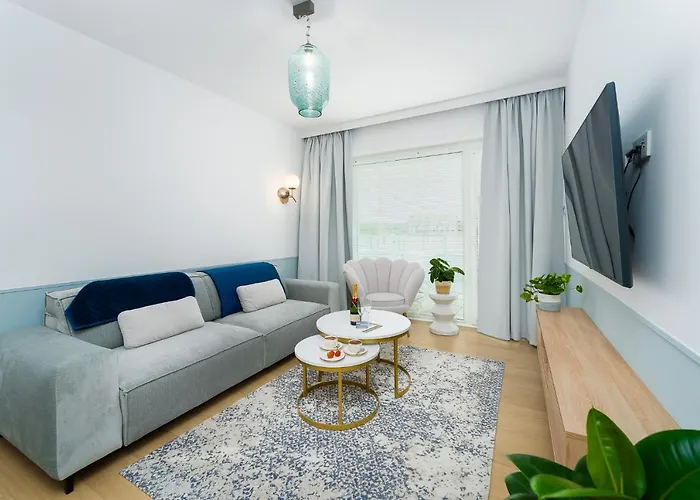 Lighthouse - Polanki Aqua - Hit