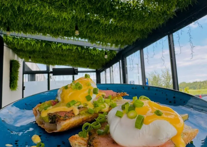 Lighthouse - Polanki Aqua - Hit