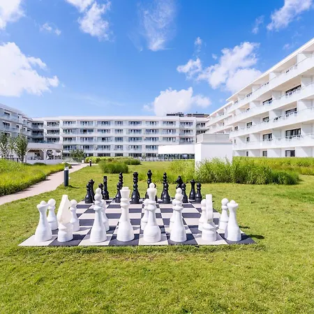 Lighthouse - Polanki Aqua - Hit Колобжег