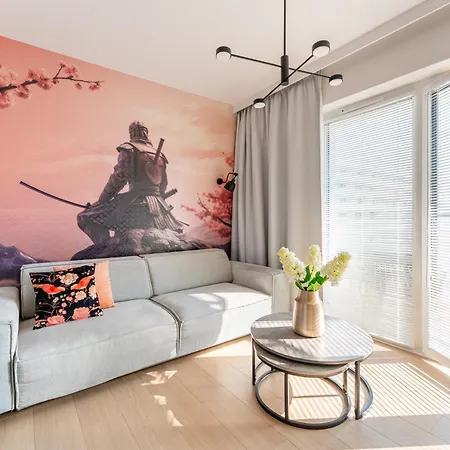 Lighthouse - Polanki Aqua - Hit *