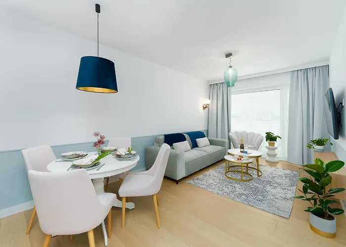 Lighthouse - Polanki Aqua - Hit Kołobrzeg