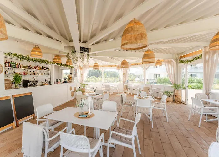 Lighthouse - Polanki Aqua - Hit Колобжег