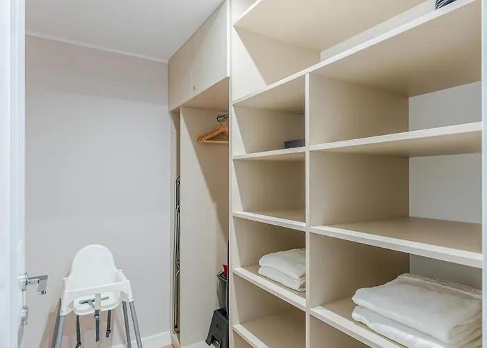 Lighthouse - Polanki Aqua - Hit Колобжег